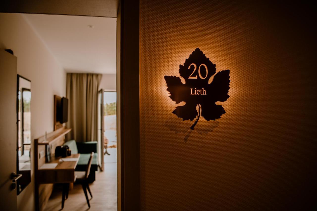 Weinzuhause Hotel-Restaurant-Vinothek Mommenheim Kültér fotó