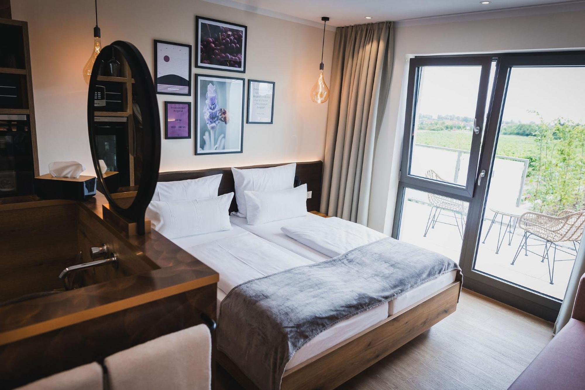 Weinzuhause Hotel-Restaurant-Vinothek Mommenheim Kültér fotó